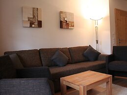 Cozy Apartment with Sauna near Ski Slopes in Mittersill