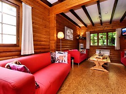 Chalet in Fraiture With Sauna and Garden