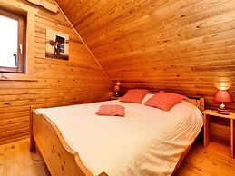 Chalet in Fraiture With Sauna and Garden