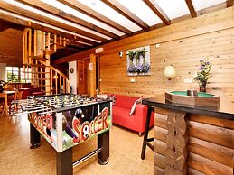 Chalet in Fraiture With Sauna and Garden