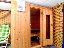 Cosy Holiday Home With Sauna, Terrace, Garden, BBQ