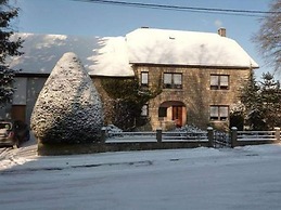 Cosy Holiday Home With Sauna, Terrace, Garden, BBQ