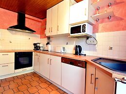 Cosy Holiday Home With Sauna, Terrace, Garden, BBQ