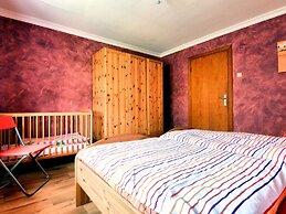 Cosy Holiday Home With Sauna, Terrace, Garden, BBQ