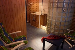 Cosy Holiday Home With Sauna, Terrace, Garden, BBQ