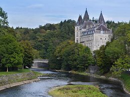 Enchanting Cottage With Terrace, Garden