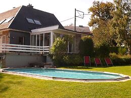 Comfortable Holiday Home With Pool, Sauna