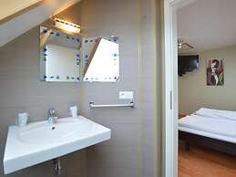 Comfortable Holiday Home With Pool, Sauna