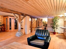 Authentic Farmhouse in Lierneux With Heated Pool