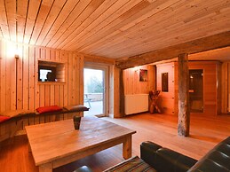Authentic Farmhouse in Lierneux With Heated Pool
