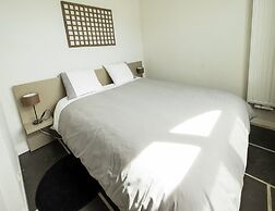 Modern Mansion in Hastiere par Dela With Pool