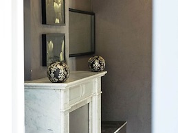 Modern Mansion in Hastiere par Dela With Pool