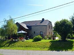 Cottage Oree des Bois in Paliseul With Garden