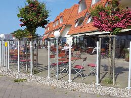 Modernes Ferienhaus mit Sauna in Wiek am Meer