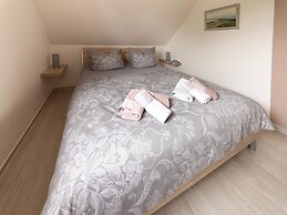 Modernes Ferienhaus mit Sauna in Wiek am Meer