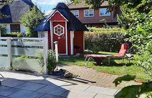 Modernes Ferienhaus mit Sauna in Wiek am Meer