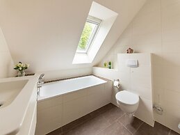 Modernes Ferienhaus mit Sauna in Wiek am Meer