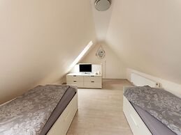 Modernes Ferienhaus mit Sauna in Wiek am Meer