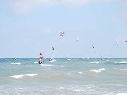 Allergy Friendly Holiday Home near Beach with Lake View