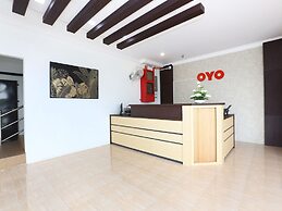OYO 89888 Dz Residence Guest House