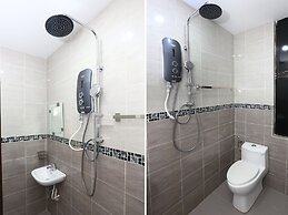 OYO 89888 Dz Residence Guest House