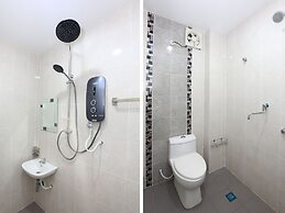 OYO 89888 Dz Residence Guest House