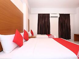 OYO 89888 Dz Residence Guest House