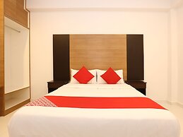 OYO 89888 Dz Residence Guest House