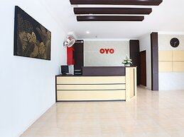 OYO 89888 Dz Residence Guest House