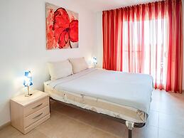 Comfortable Apartment Near the Sea