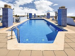 Comfortable Apartment Near the Sea