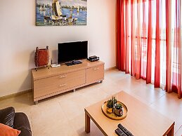 Comfortable Apartment Near the Sea