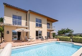 Villa in Limoux With Private Pool & Mountain Views