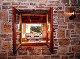 Holiday Home in Jasenice With Garden