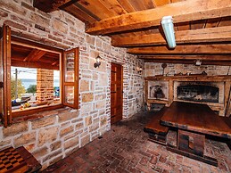 Holiday Home in Jasenice With Garden