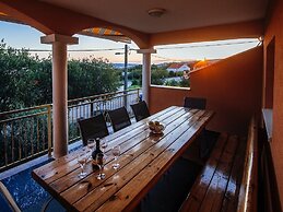 Holiday Home in Jasenice With Garden