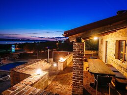 Holiday Home in Jasenice With Garden