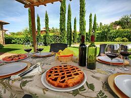 Farm-to-table Tuscan Cottage