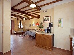 Farm-to-table Tuscan Cottage