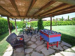 Farm-to-table Tuscan Cottage