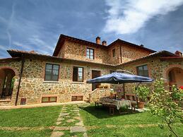 Farm-to-table Tuscan Cottage