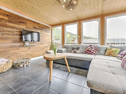 Cozy Chalet in Hohentauern near Forest