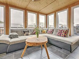Cozy Chalet in Hohentauern near Forest