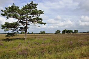 Detached Bungalow With Outdoor Fireplace