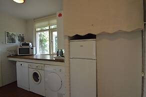 Detached Bungalow With Outdoor Fireplace