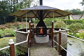 Detached Bungalow With Outdoor Fireplace