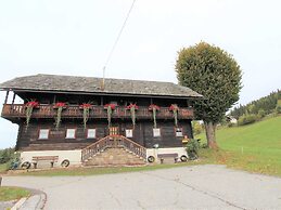 Lush Farmhouse in Fresach near Lake Millstätter See