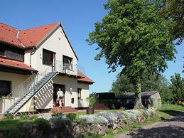 Ferienwohnung mit Terrasse in Kropelin