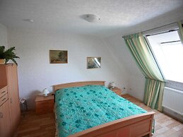 Ferienwohnung mit Terrasse in Kropelin