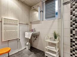 Holiday Home in Thuringia With Private Terrace, use of a Garden and Po